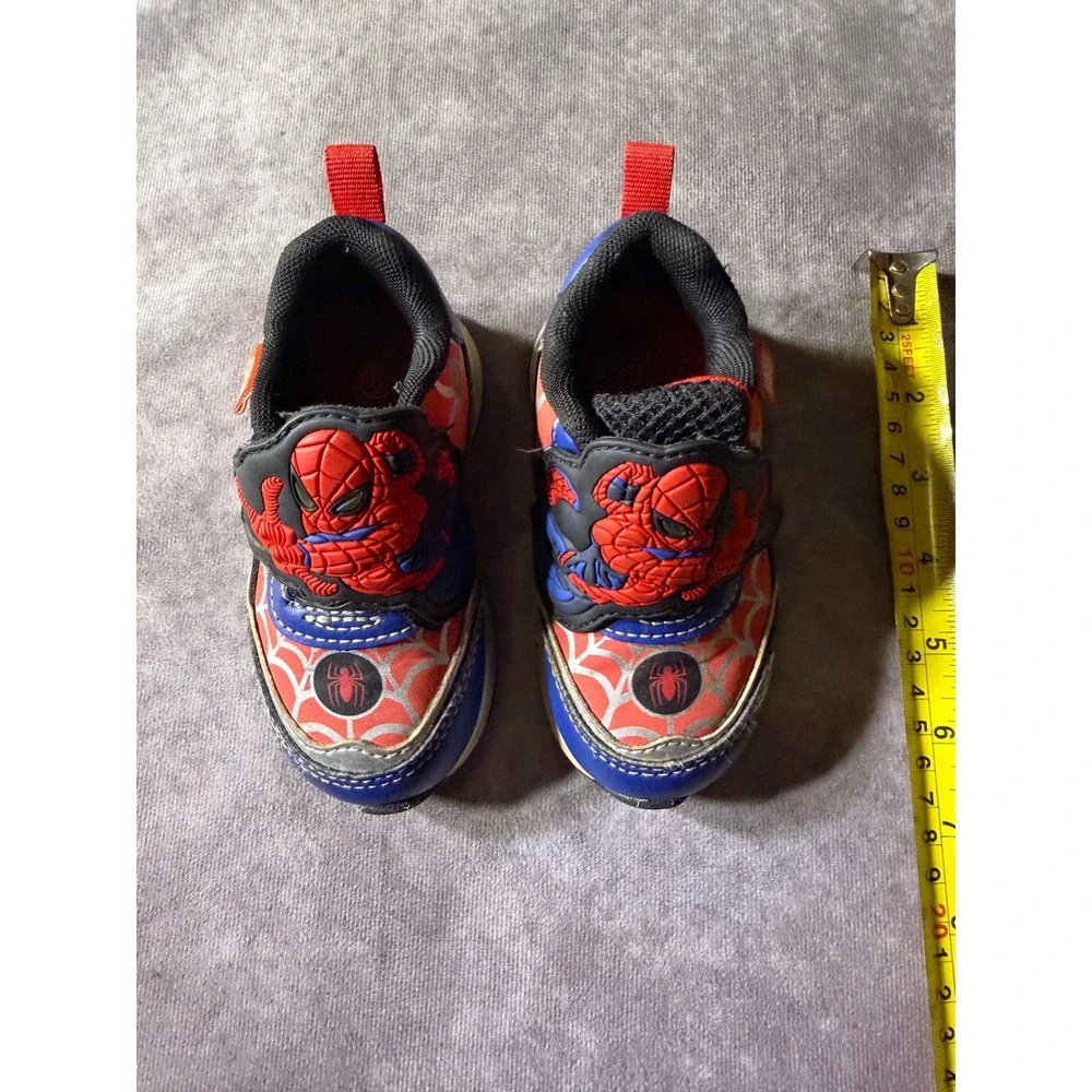 Marvel Spider-Man Ground Up Toddler Light Up Sneakers Blue Red Size 6 Toddler